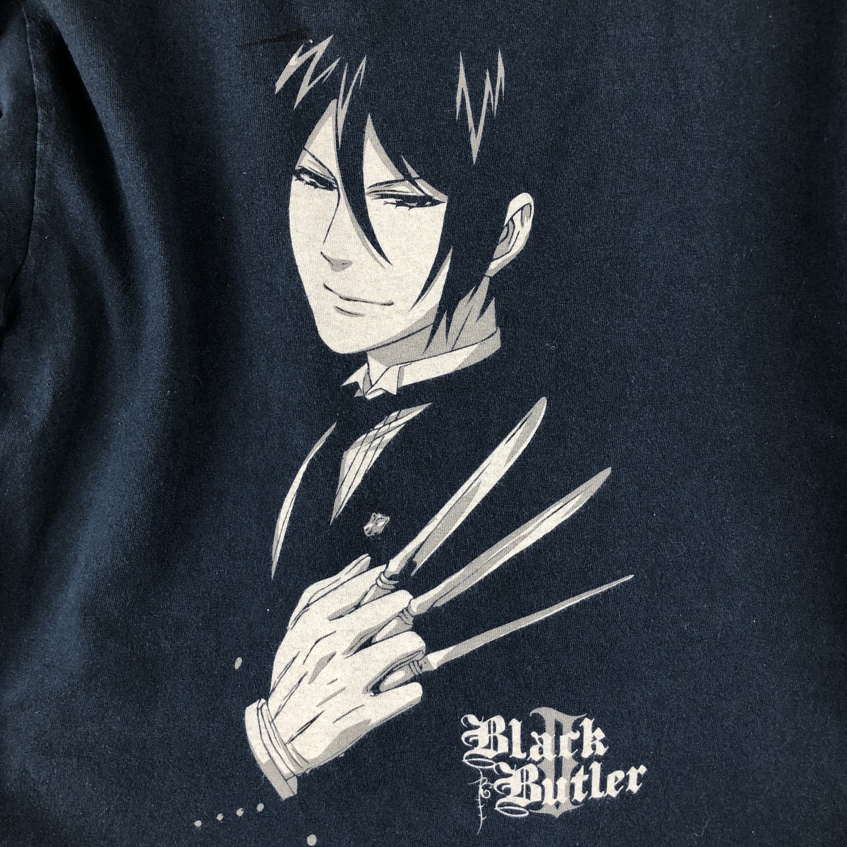BLACK BUTLER 黒執事 セバスチャン アニメ キャラクタープリントTシャツ
