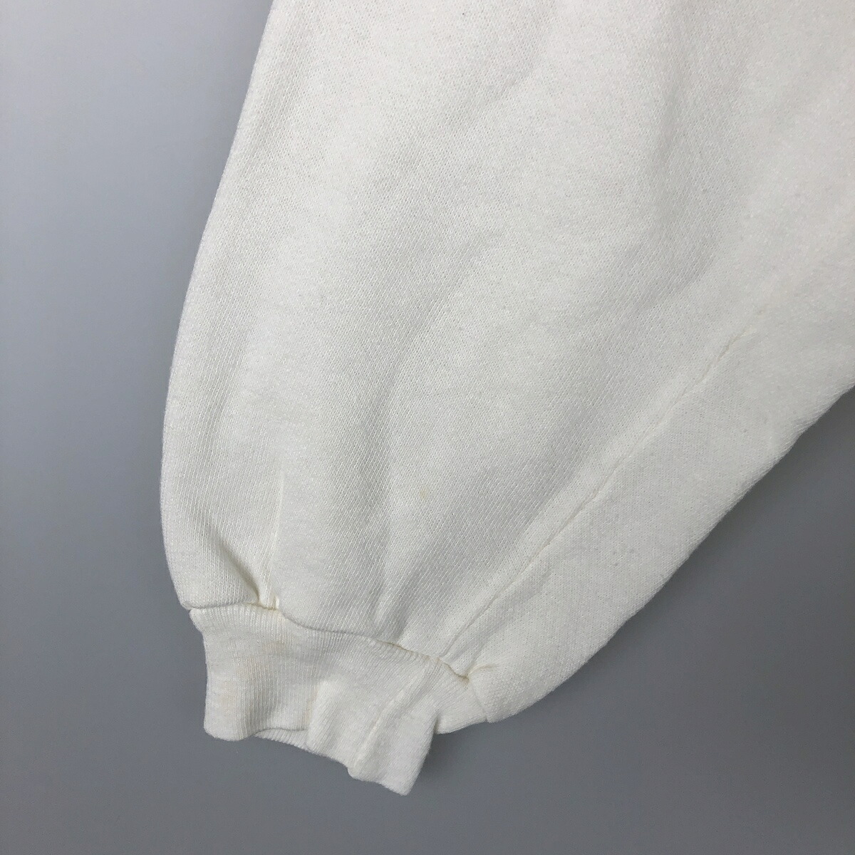 Guess/ゲス ロゴスウェットシャツ トレーナー