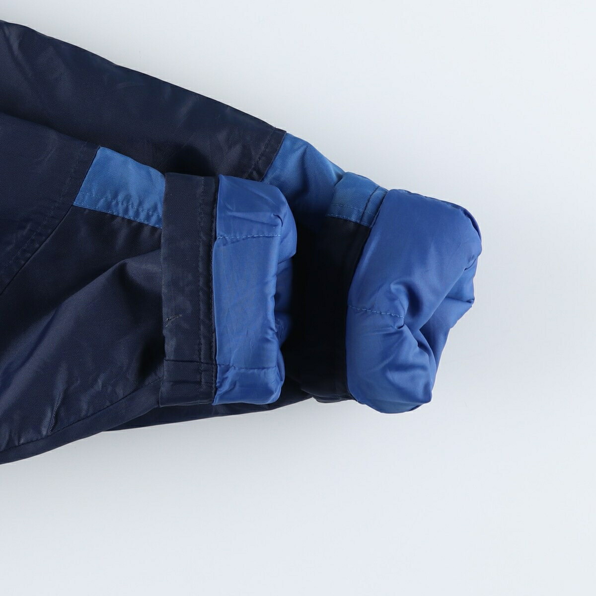 NIKE/ナイキ 中綿パーカー パファージャケット