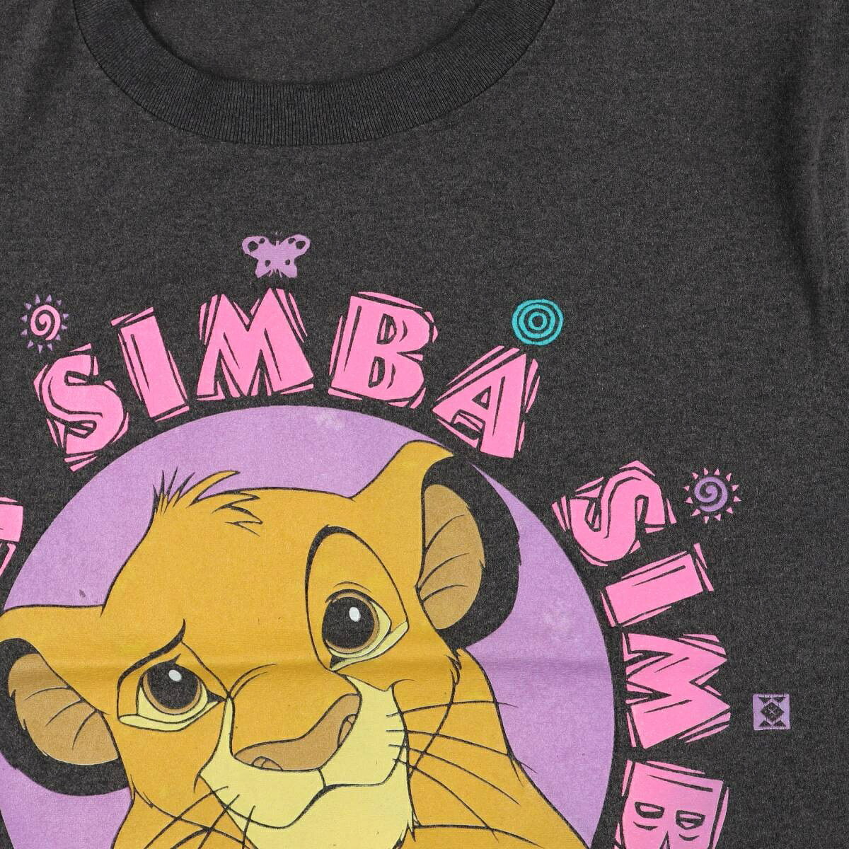 THE LION KING ライオンキング SIMBA シンバ キャラクタープリントTシャツ