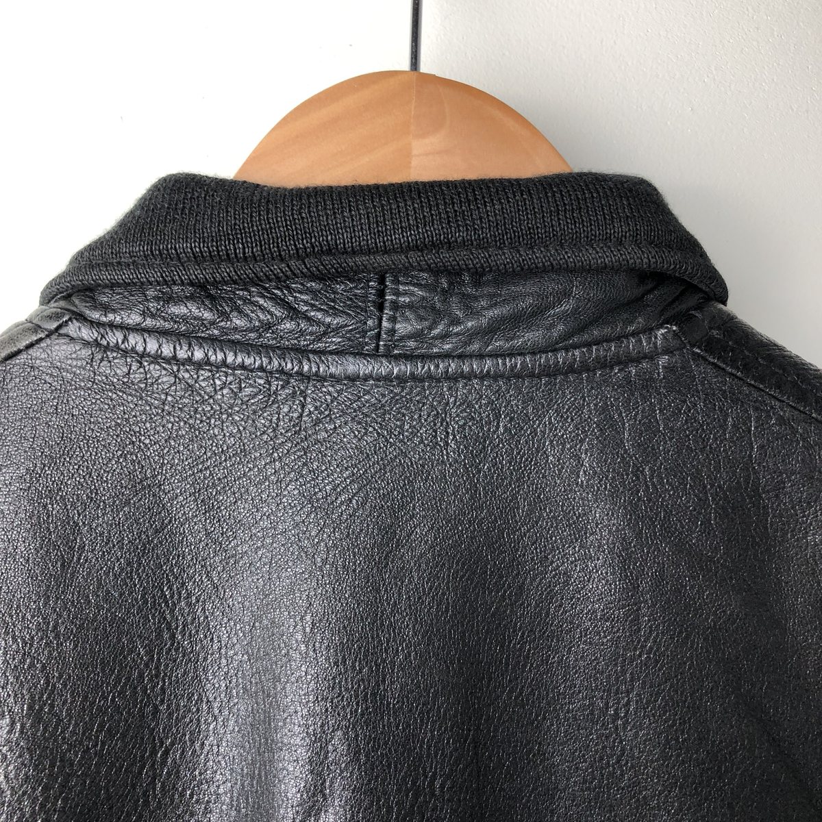 レザーブルゾン