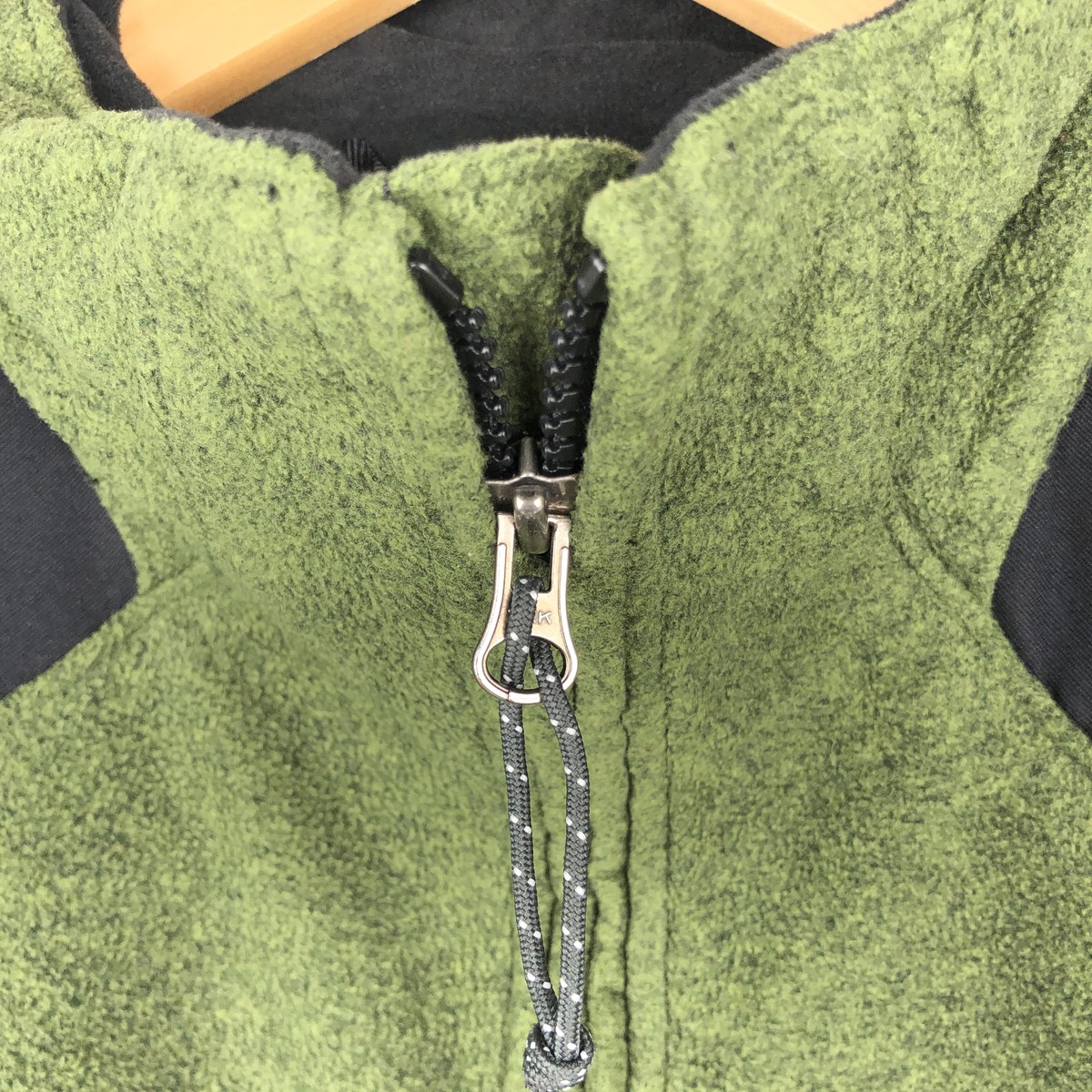 Mountain Hardwear ナイロンxフリースジャケット
