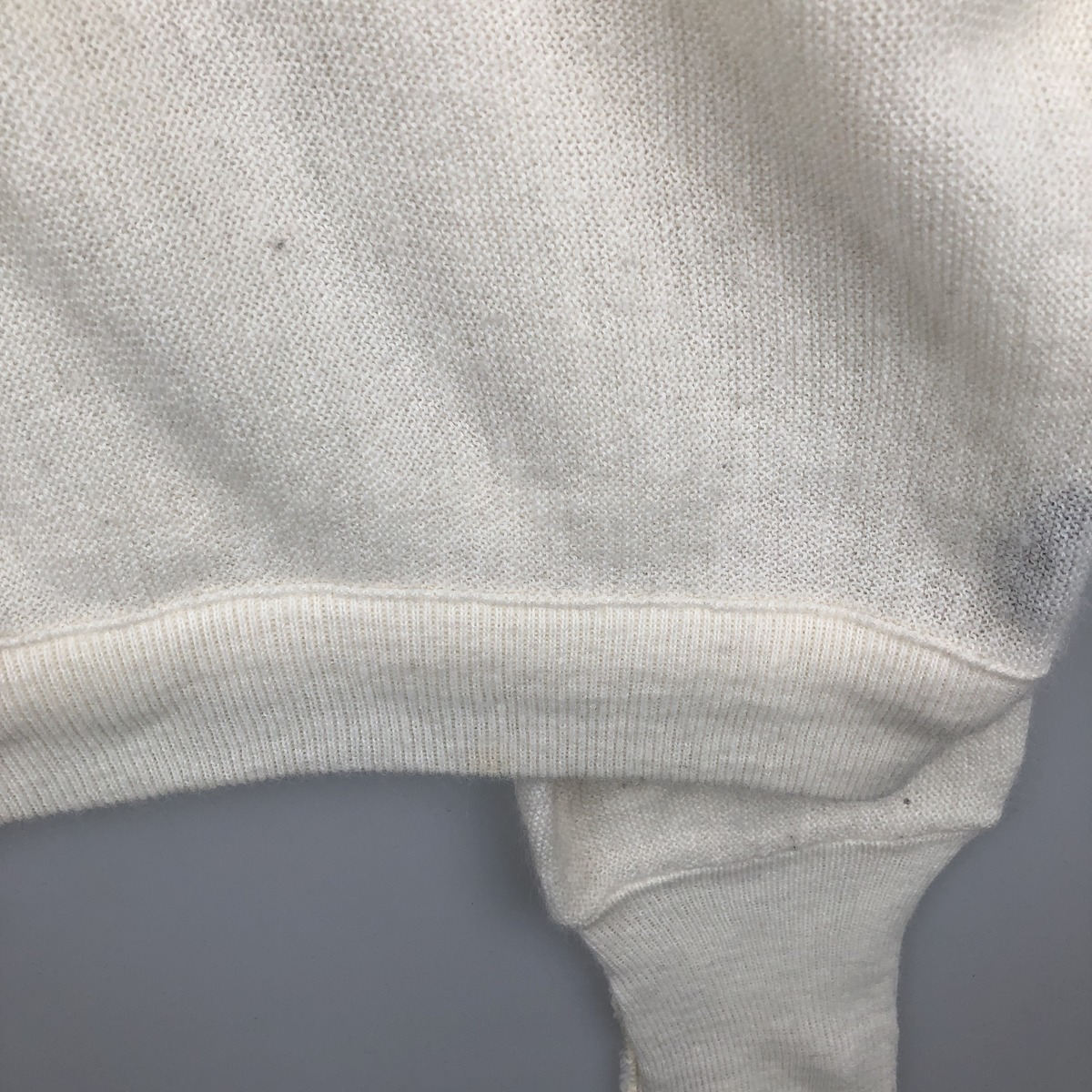 LACOSTE/ラコステ IZOD Vネック ニットセーター