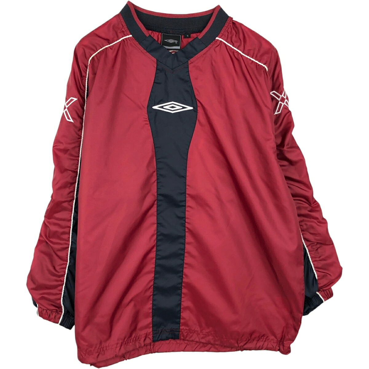 UMBRO/アンブロ ウォームアッププルオーバー