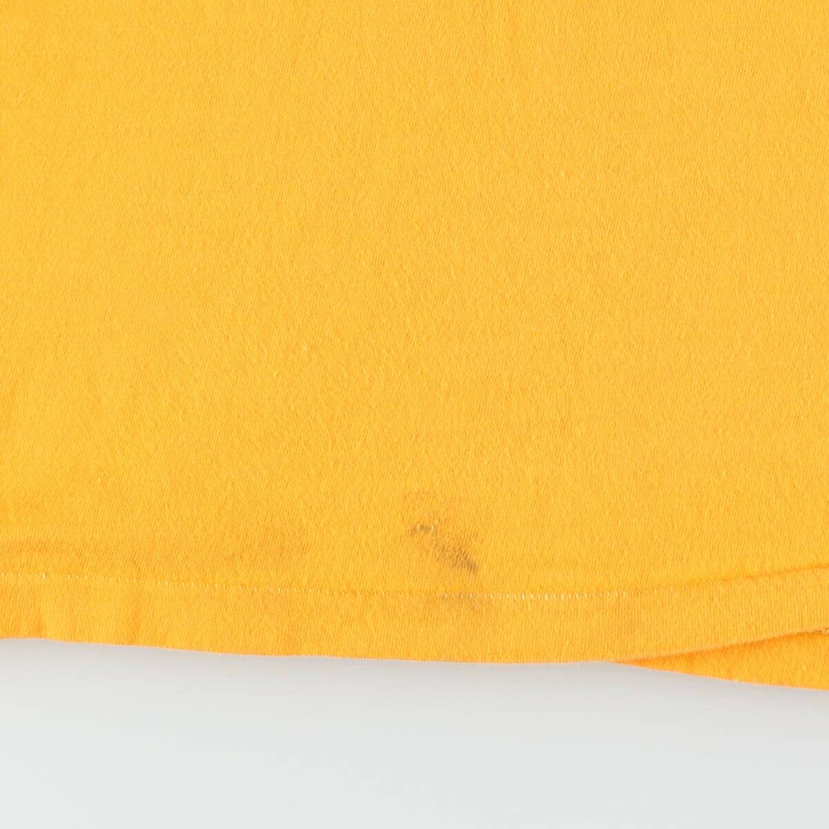 カレッジTシャツ