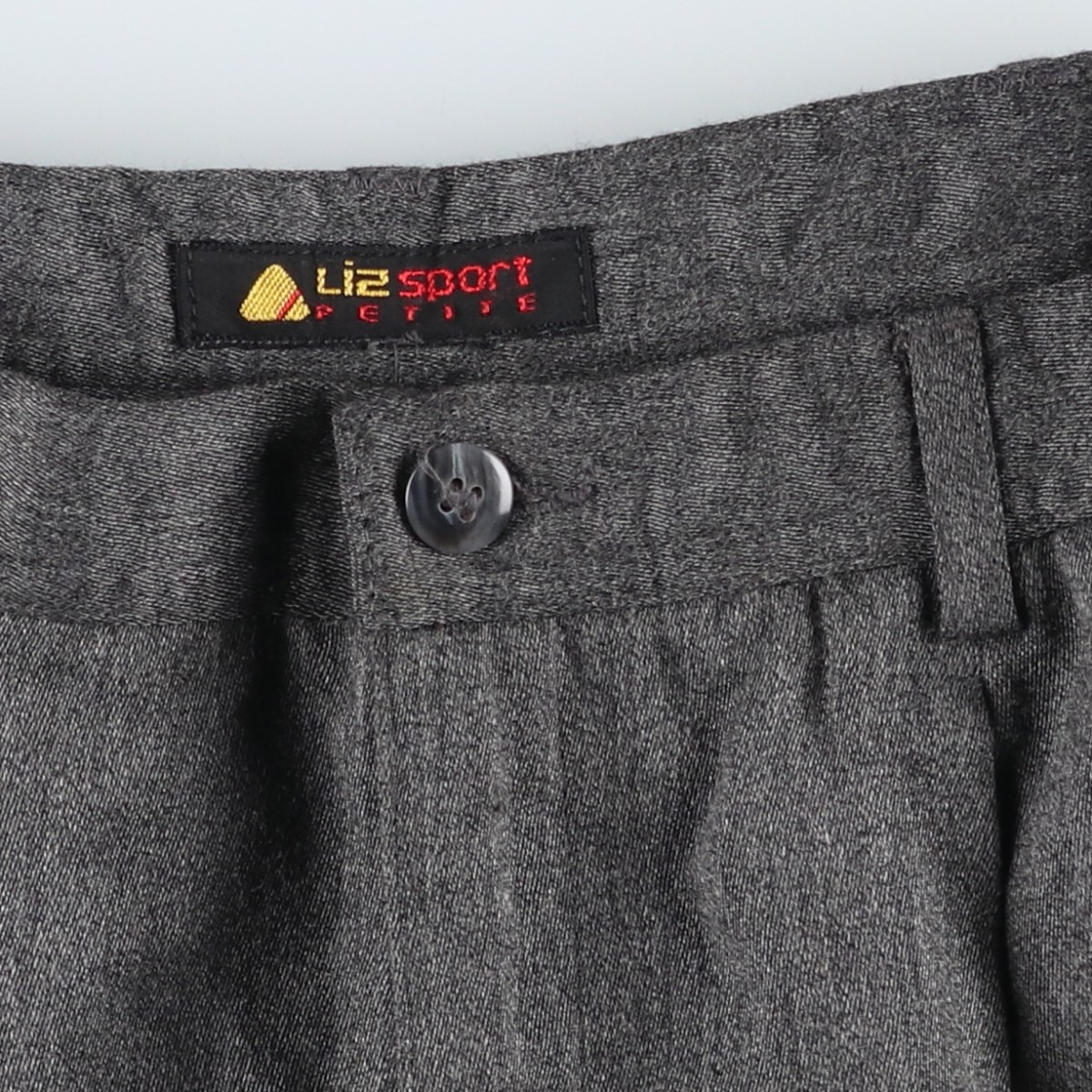 Liz Sport ショーツ ショートパンツ