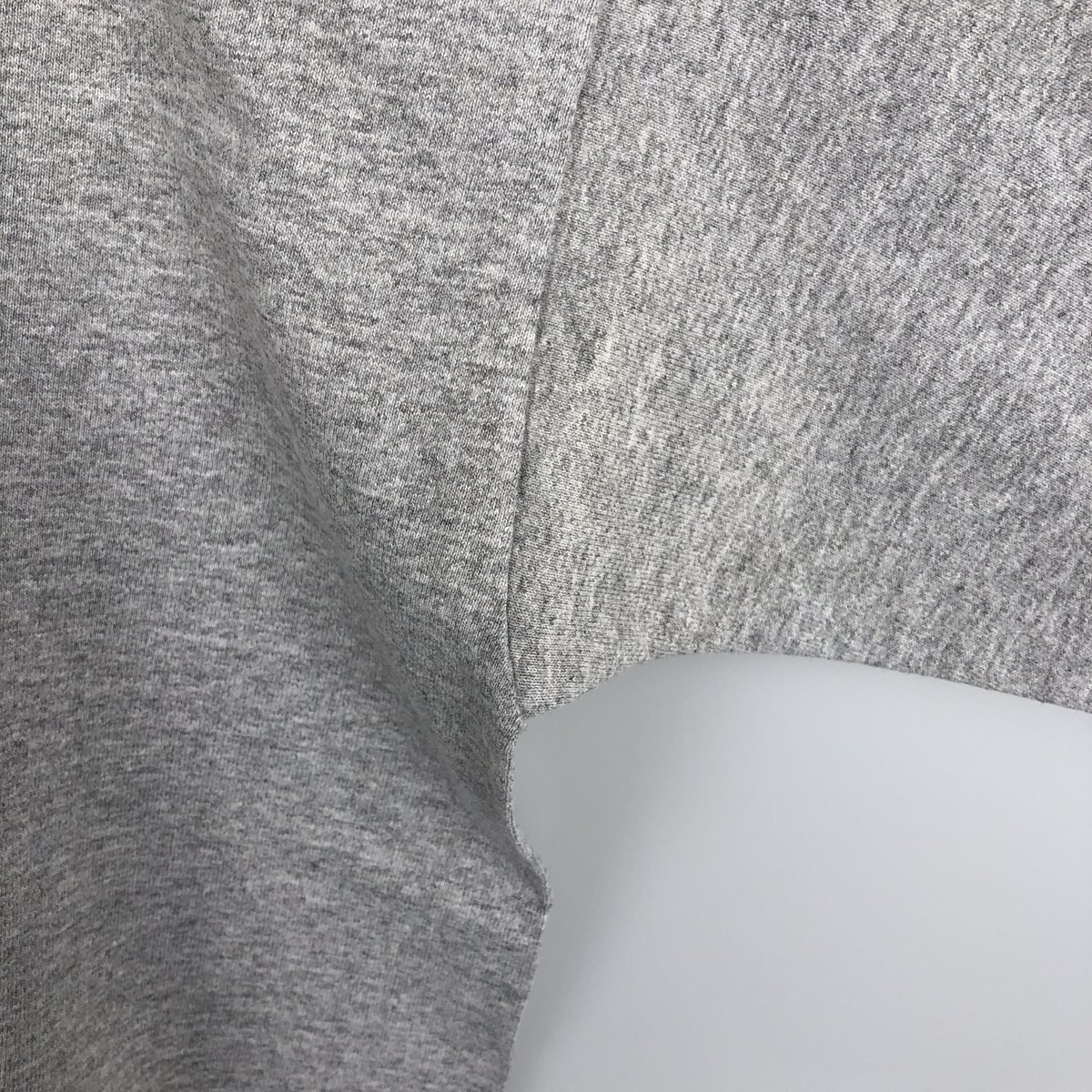 JANSPORT/ジャンスポーツ QUINNIPIAC ロングTシャツ ロンT