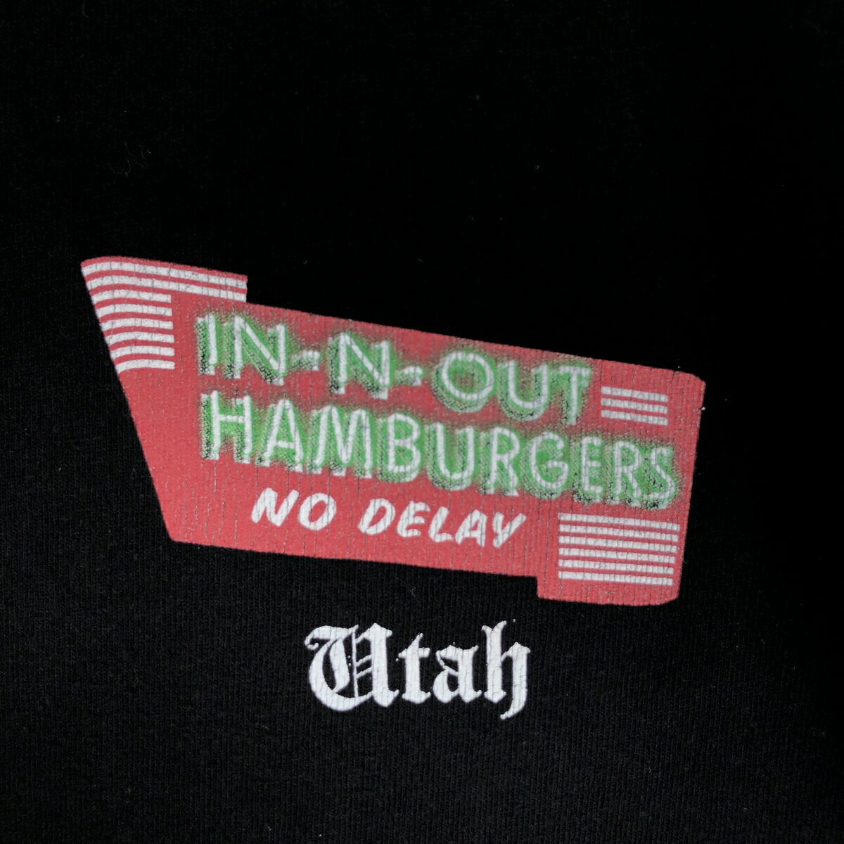 IN-N-OUT BURGER インアンドアウトバーガー アドバタイジングTシャツ