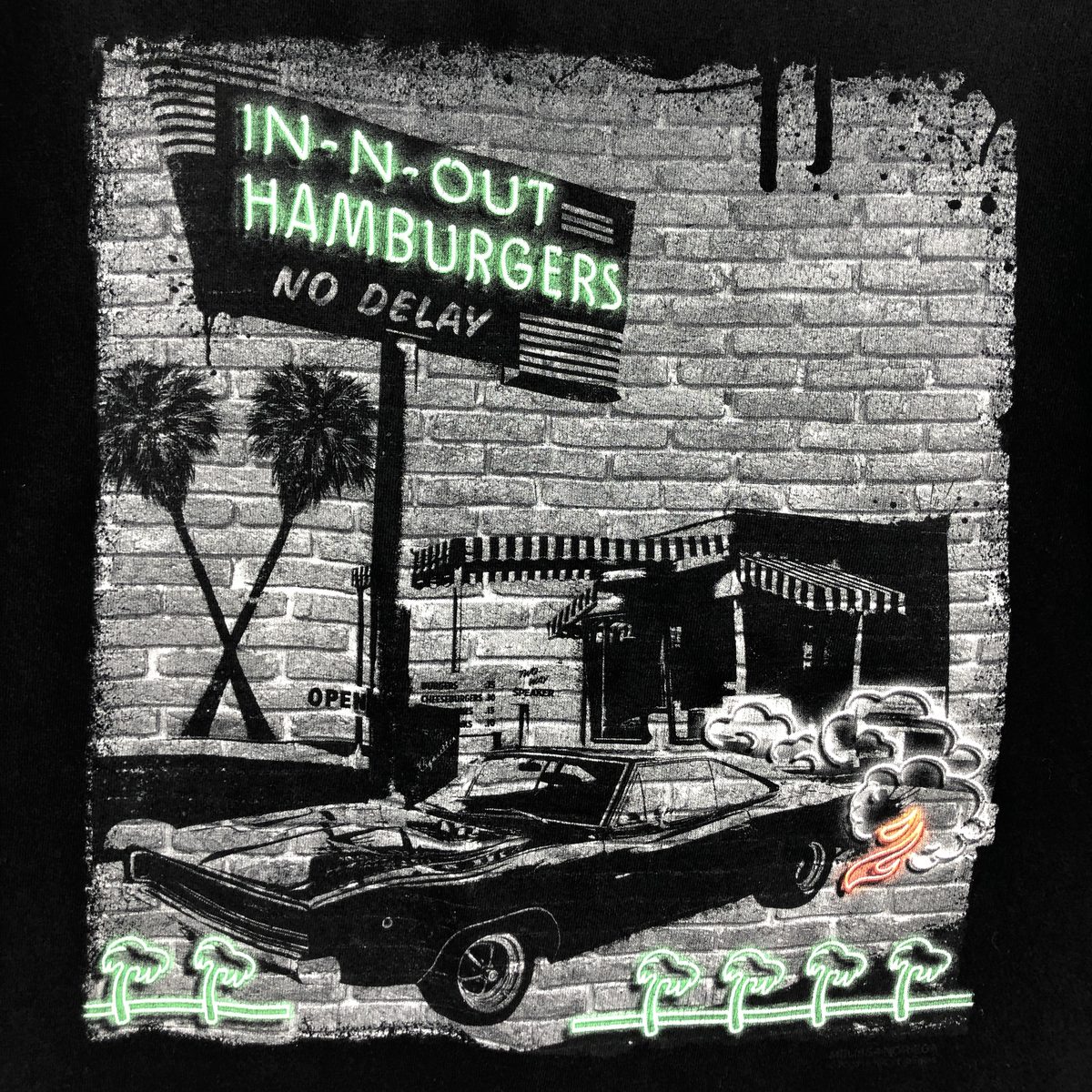 IN-N-OUT BURGER インアンドアウトバーガー アドバタイジングTシャツ