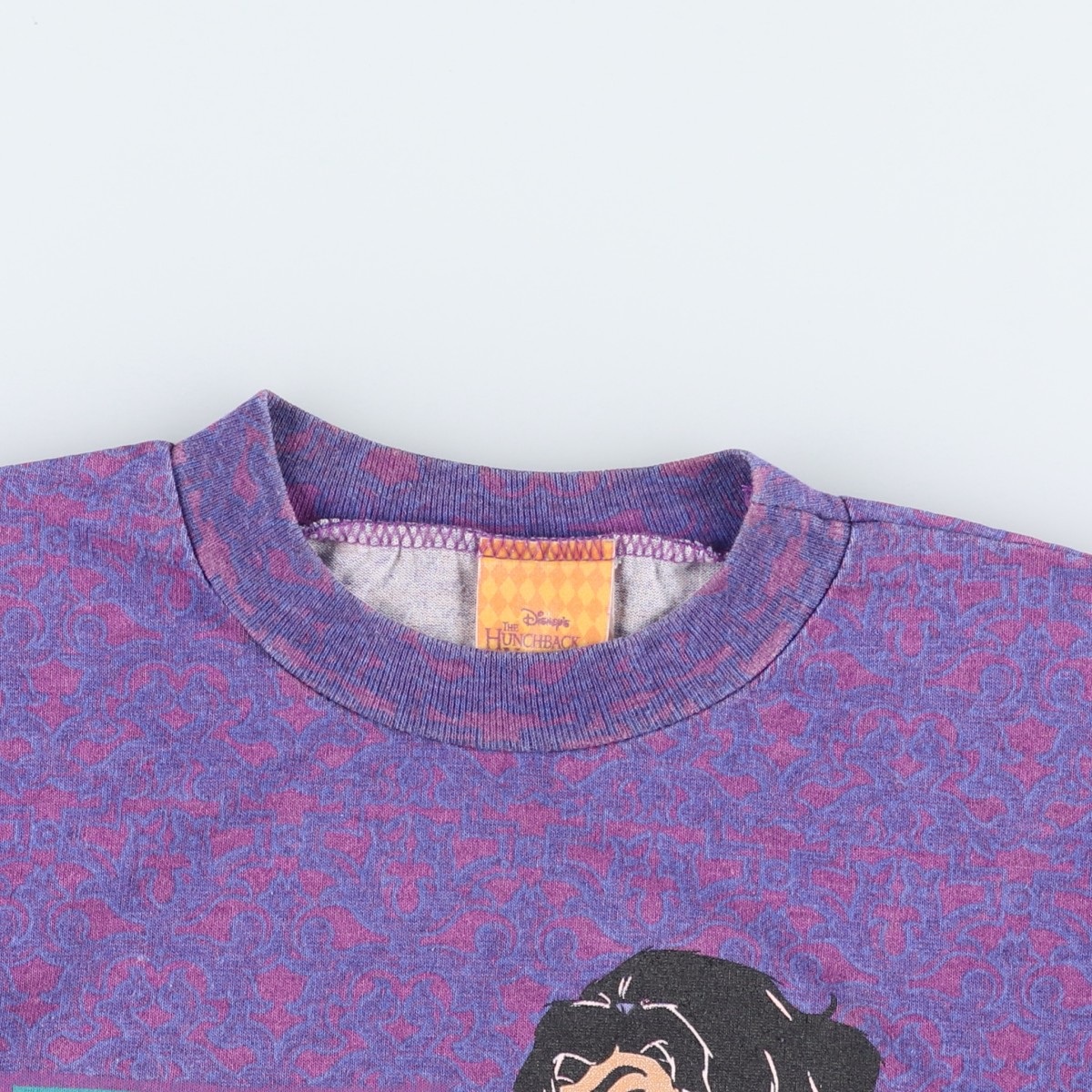 DISNEY/ディズニー THE HUNCHBACK OF NOTRE DAME ノートルダムの鐘 エスメラルダ キャラクタープリントTシャツ