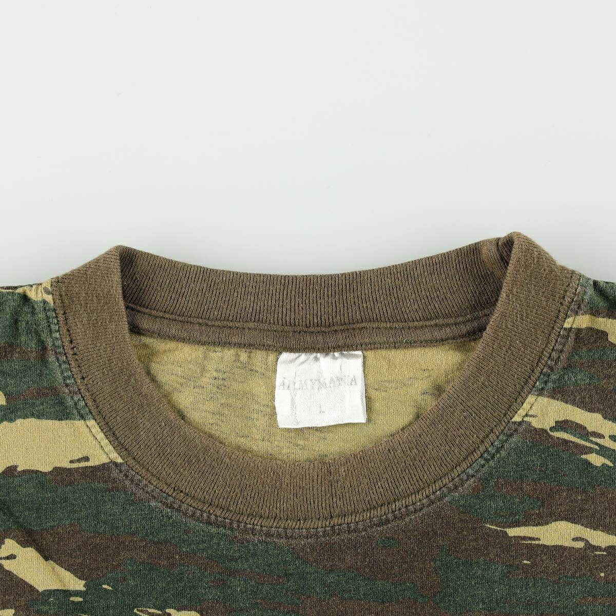ARMYMANIA プリントTシャツ