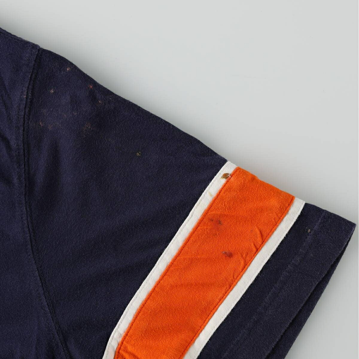 NIKE/ナイキ VネックTシャツ