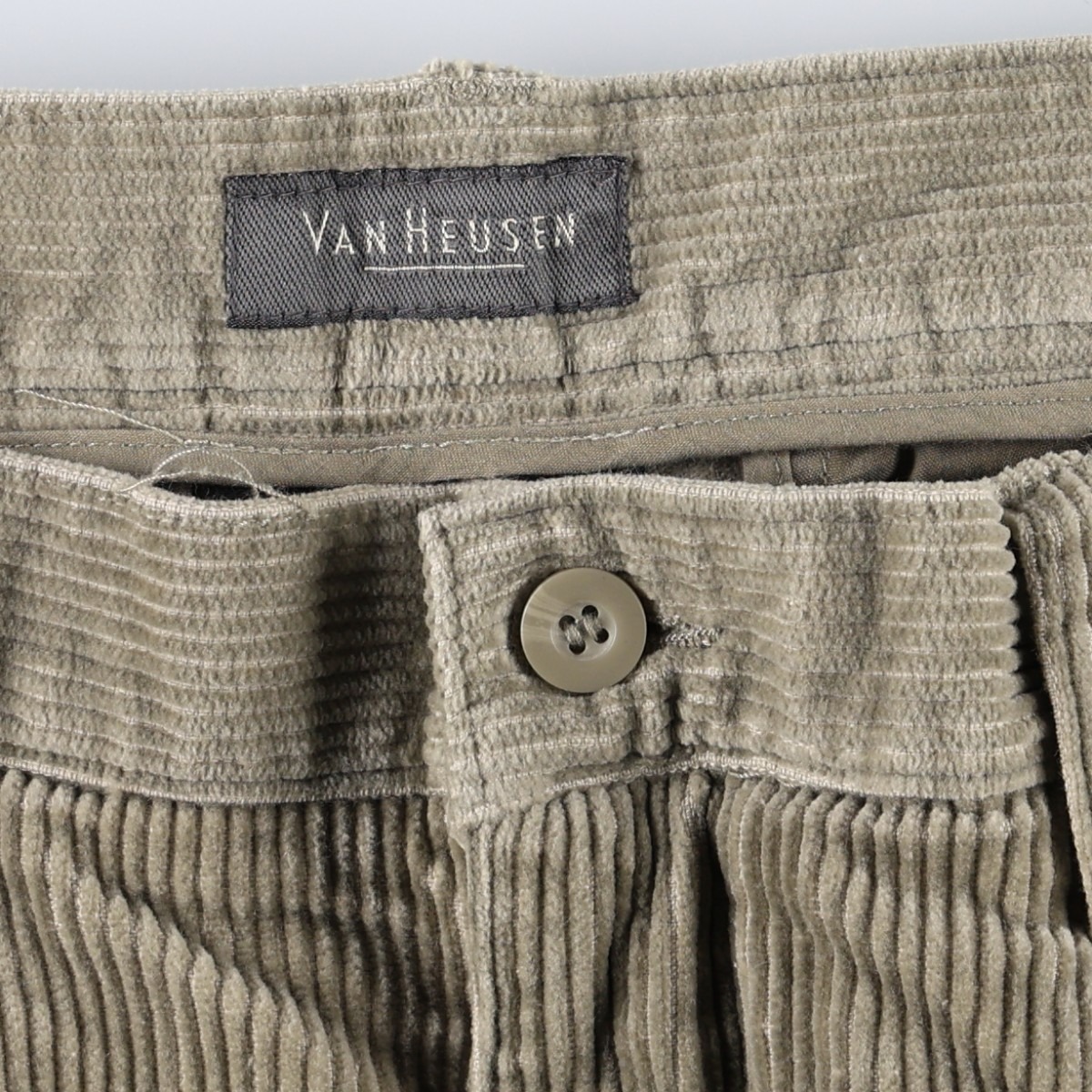 VAN HEUSEN コーデュロイパンツ