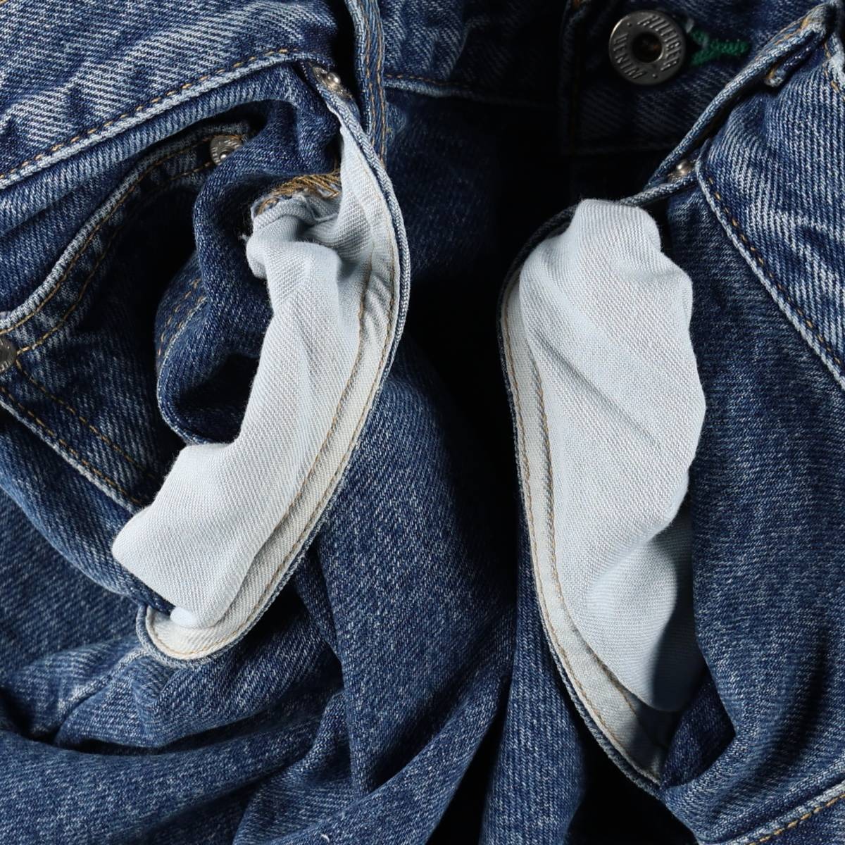 TOMMY HILFIGER/トミーヒルフィガー JEANS テーパードデニムパンツ