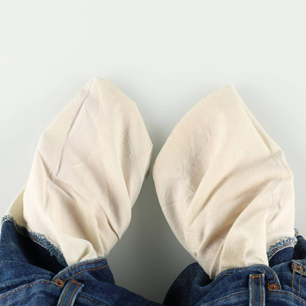 Guess/ゲス JEANS URBAN FIT テーパードデニムパンツ