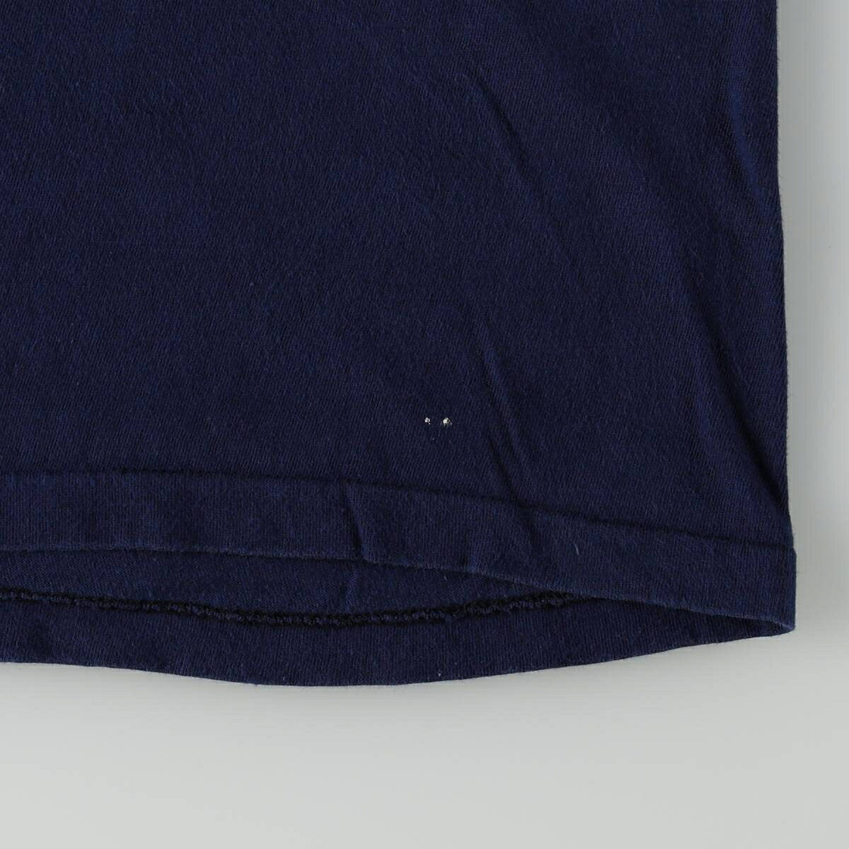 カレッジTシャツ