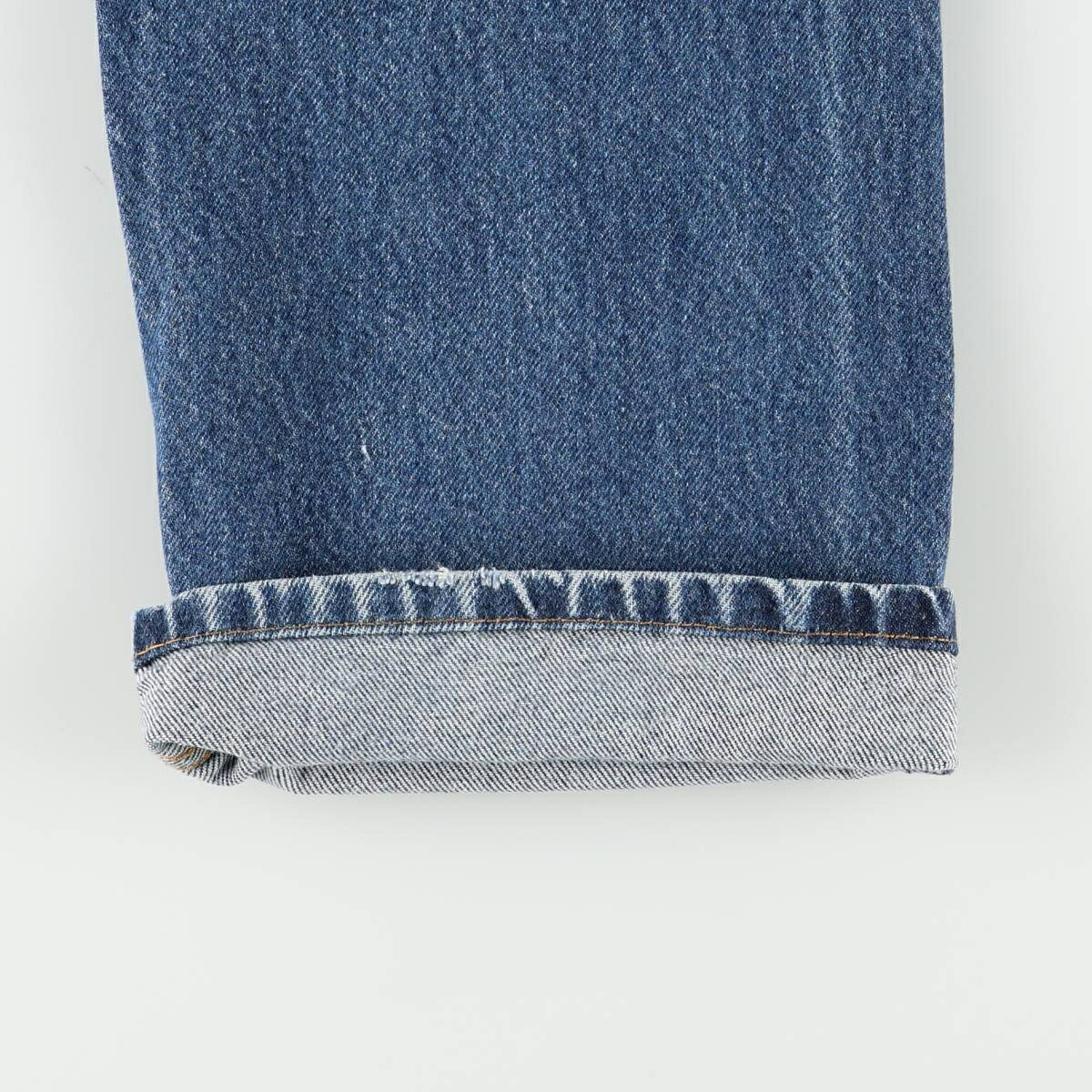 Levi's/リーバイス 505  STRAIGHT FIT テーパードデニムパンツ