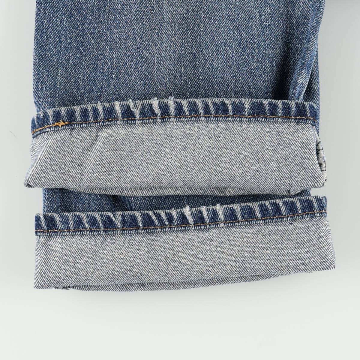 Levi's/リーバイス 505  STRAIGHT FIT テーパードデニムパンツ