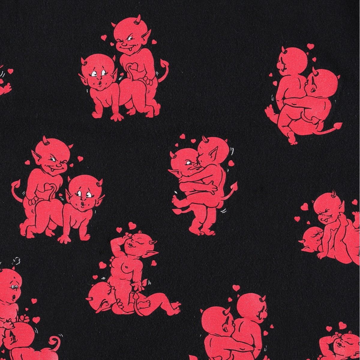 FASHION VICTIM プリントTシャツ